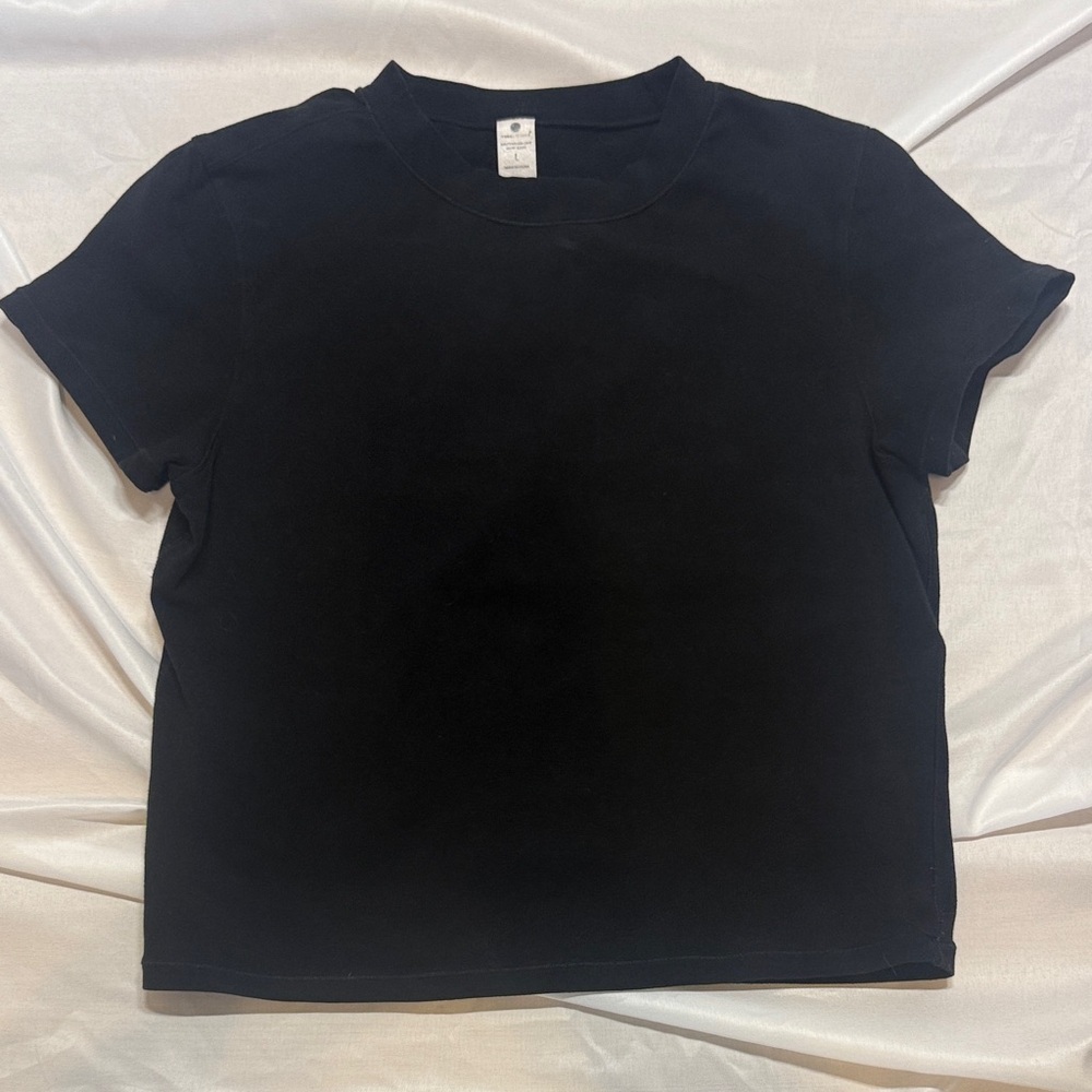 Yogalicious Black Short-Sleeve Crewneck Tee
